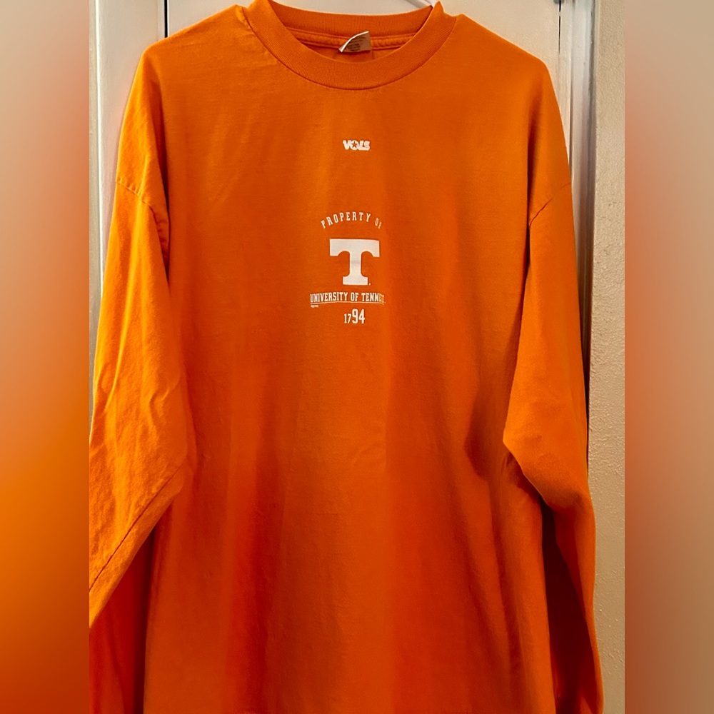 Tennessee Volunteers Pullover
Mens XXL Orange Long Sleeve Crew
Neck